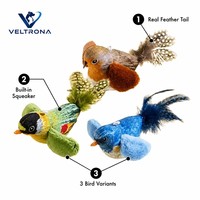 Jouet pour chat Squeaky Bird, queue en plumes véritables, corps en peluche, sifflet interne, 3 couleurs, 16 cm, jouet interactif pour animaux de compagnie
