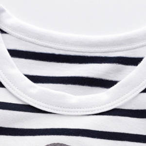 เสื้อยืดแขนสั้นลำลองสำหรับเด็กผู้ชายผ้าคอตตอน100% แห้งเร็วสำหรับฤดูใบไม้ผลิฤดูร้อนการ์ตูนฉลามพิมพ์ลายทางสไตล์ถัก - Product Image 4