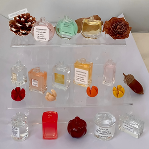 Vente en gros de mini parfums et parfums de cheveux luxueux pour hommes et femmes 5ml 7ml 7.5ml 10ml - Product Image 1