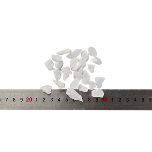 Gravier blanc naturel de 0,3 à 3 cm, pierre <span class=keywords><strong>concassée</strong></span> polie, gravier décoratif pour l'aménagement paysager des jardins - Product Image 4