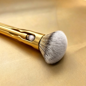 YRX Single 5 in 1 Gold Makeup Brush Set Affordable Portable Magnetic Makeup Brush Big Powder Thin Makeup Eyeliner Brush - Product Image 3