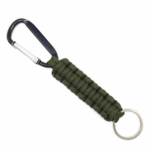 Llavero de Supervivencia con Mosquetón de Paracord, Nailon Caqui, Acero Inoxidable, Duradero, para Senderismo y Camping al Aire Libre - Product Image 3