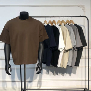 T-shirt Corta da <span class=keywords><strong>Uomo</strong></span> Boxy, Alta Qualità 100% Cotone Lavorato a Maglia, <span class=keywords><strong>Oversize</strong></span>, Tinta Unita, Streetwear, <span class=keywords><strong>Abbigliamento</strong></span> Personalizzato all'Ingrosso - Product Image 1