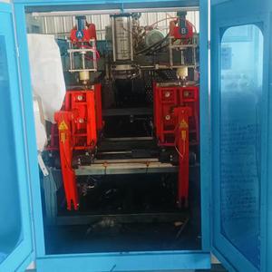 Máquina de Moldeo por Extrusión-Soplado Usada de Bajo Costo para Fabricación de Botellas y Bidones de HDPE, en Estado Comprobado y Lista para Usar - Product Image 3