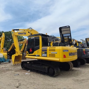 Mini excavatrice EPA KOMATSU PC200-8 Les travaux de construction originaux ont utilisé une efficacité accrue Poids de fonctionnement de 6 tonnes avec boîte de vitesses à noyau - Product Image 2