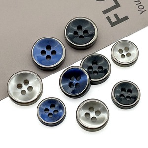 Tùy Chỉnh Nút Cho Áo Sơ Mi Vòng <span class=keywords><strong>4</strong></span> Lỗ UV Nhựa Nút Cho Nam Giới Và Phụ Nữ Quần Áo <span class=keywords><strong>4</strong></span> Mắt Malay Nhựa Nút Bán Buôn - Product Image 2