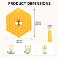 Tapis de léchage hexagonal en silicone alvéolé portable pour animaux de compagnie, distributeur lent pour chiens et chats (aliments humides) - Vente en gros