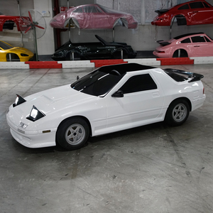 Kart électrique vintage RX7 OEM, couleur personnalisée, rapide, pour l'extérieur, 2500W, 80km/h, expédition directe usine, vente en gros mondiale - Product Image 1