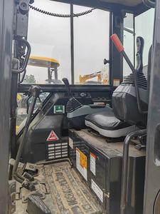 Vente Flash : Mini-Excavatrice Komatsu PC40MR d'Origine Japonaise, d'Occasion, 4 Tonnes, pour Usage Agricole, avec Certifications EPA/CE, en Stock, Livraison Rapide - Product Image 4