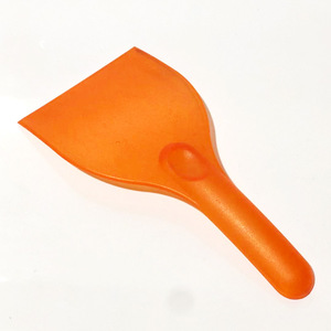 Plastic Ice Scraper 22.8x10.8cm Car Snow Removal Tool For Vehicle De Icing - Product Image 4