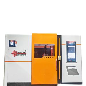 Machine de découpe laser à fibre 1530 S Tablechange Cabin Raycus Photonics 1500W pour aluminium, acier, laiton - Product Image 2