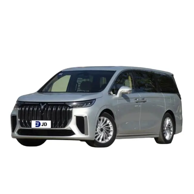 2023 Hot Selling Products Voyah Dreamer Dream 7 Seat MPV Electric Car New Cars