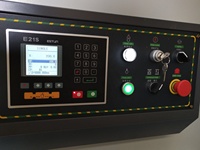 Machine à ciselure CNC pour découpe de feuille de métal, système E21S