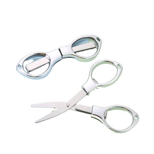 Tijeras Plegables Mini Portátiles, Hoja de Acero Inoxidable, Herramienta de Maquillaje y Belleza Segura para Viajes - Product Image 5
