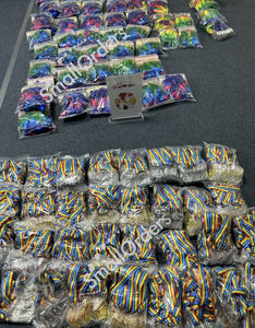 Medali logam kustom hadiah promosi souvenir olahraga sepak bola kaca kristal piala penghargaan medali plak kerajinan - Product Image 5