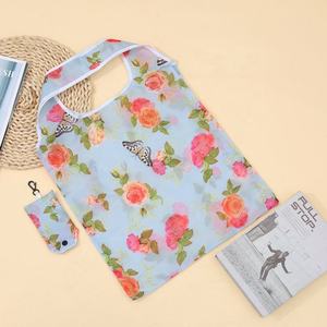 Gilet fourre-tout en polyester, réutilisable et écologique, sac d'épicerie bon marché, sacs à provisions pliables avec logos - Product Image 4