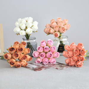 Décor à la maison 12 têtes bouquet de roses fleurs en soie artificielles faites à la main rose blanc couleur roses mini bouquet de roses - Product Image 2