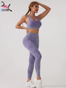 Ensemble de yoga sans couture pour femme : Leggings taille haute effet délavé et soutien-gorge de sport – Tenue de fitness pour la gym - Product Image 6
