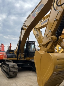 Excavadora de cadenas usada Caterpillar 330D/330D2L/330DL/336D de 30 toneladas con bomba hidráulica y motor diésel, fabricada <span class=keywords><strong>en</strong></span> Japón, modelo <span class=keywords><strong>2023</strong></span> - Product Image 3