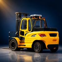 Chariot élévateur électrique de 4 tonnes, certifié CE, adapté aux entrepôts logistiques des centres de distribution.