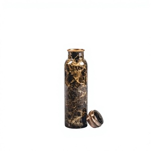 Elegante Botella de Agua de Cobre Ecológica para el Salón, Ideal para Festivales, Cumpleaños y Ocasiones Especiales - Product Image 1