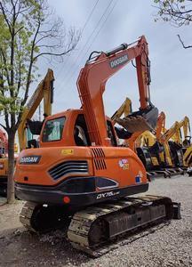 รถขุดขนาดเล็ก Doosan DX75 มือสอง ชั่วโมงการทำงานต่ำ พร้อมส่งออกทั่วโลก - Product Image 1