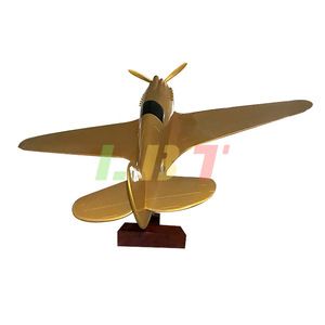 Sculpture de Modèle d'Avion en Fibre de Verre Personnalisée, Installation Artistique Extérieure sur Pied - Product Image 5