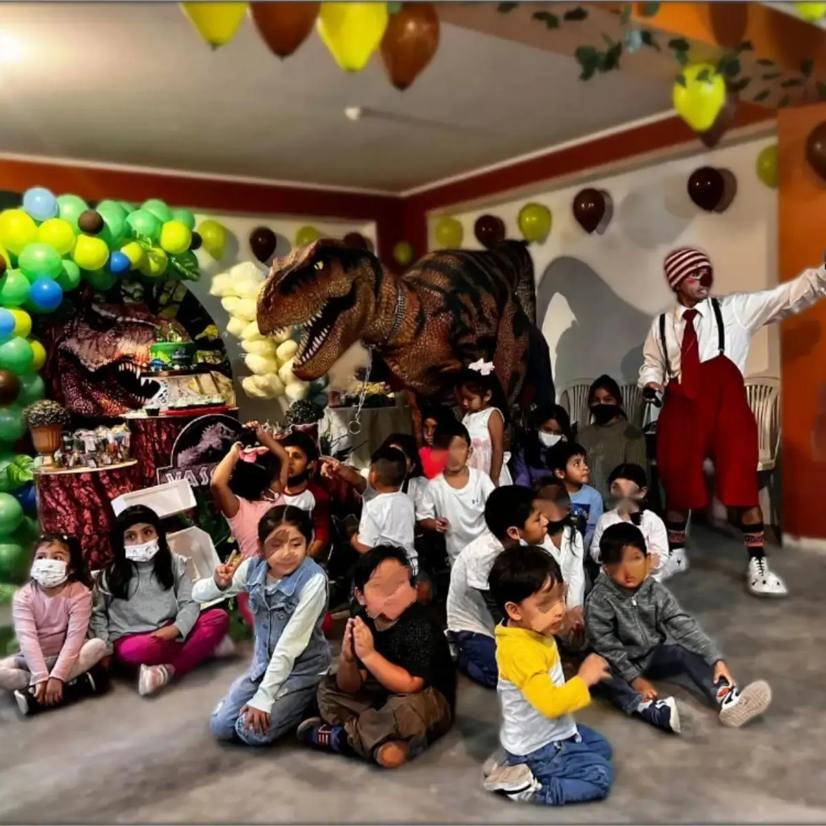 인공 하이 퀄리티 경량 현실적인 워킹 생일 파티 애니메이션 애니메이션 T-Rex 공룡 로봇 의상 임대