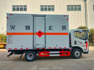 Vehículo de Transporte de Líquidos Inflamables Tipo Caja Kaiyun, Fabricado en China, Categorías 1-9 de Vehículos de Transporte de Carga Tipo Caja - Product Image 2