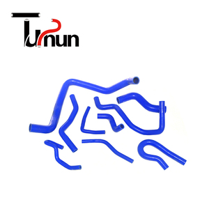 Bộ ống dẫn nước làm mát bằng silicon của nhà sản xuất, màu đen, dịch vụ gia công tùy chỉnh cho <span class=keywords><strong>Honda</strong></span> Civic D15B/EK3 96-98, 9 chi tiết - Product Image 3