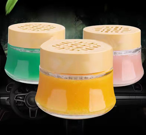 Logo personnalisé Baume Solide Voiture Ménage Désodorisant Voiture Aromathérapie Bouteille de Parfum de Voiture Désodorisant avec Diffuseur en Bois - Product Image 1