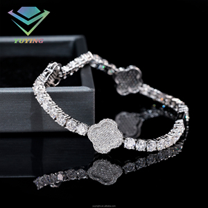 Pulsera de tenis de plata S925 con incrustaciones de moissanita VVS de 4 mm, diseño de trébol de cuatro hojas de la suerte, tipo cadena, joyería - Product Image 6
