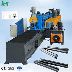 Machine <span class=keywords><strong>de</strong></span> formage <span class=keywords><strong>de</strong></span> profilés pour portes coulissantes automatiques à rail supérieur, pour la construction <span class=keywords><strong>de</strong></span> rails <span class=keywords><strong>de</strong></span> portes rapides avec contrôle PLC - Product Image 1