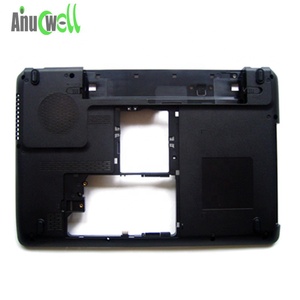 Plasturgie basse bottom case socle Toshiba L500 (réf : L500-13Z