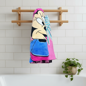 Toalla de Baño Infantil Minnie, 100% Algodón, Personajes Estampados, Rectangular, para Uso en el Baño del Hogar - Product Image 2