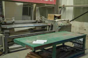 Équipement de production de matériaux étanches entièrement automatique - Product Image 3