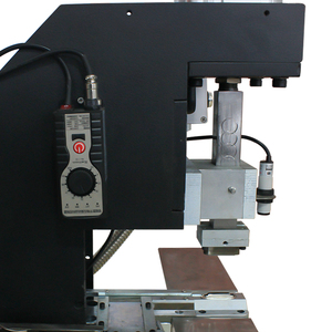 Machine de pressage d'<span class=keywords><strong>oeillet</strong></span> ovale utilisée par bâche de prix usine machines de poinçonnage d'<span class=keywords><strong>oeillet</strong></span> - Product Image 2