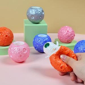 CHENXI Juguete Antiestrés Creativo de Astronauta Lunar, Taza Blanda Educativa de Exploración Planetaria, Resistente al Estrés, para Mayores de 8 Años, Unisex - Product Image 2