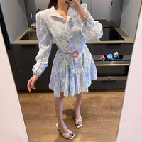 Collection Printemps 2025 – Robe Courte Élégante en Satin à Motifs Floraux, Décontractée, Boutonnage Simple, Bordure en Dentelle, Impression Numérique, Coupe Trapèze, Idéale pour les Fêtes