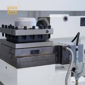 Heavy-Duty <span class=keywords><strong>CNC</strong></span> ngang máy tiện ck61100 nhà máy Giá giường phẳng quay Máy tiện <span class=keywords><strong>CNC</strong></span> máy - Product Image 4