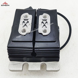 C7.1 C4.4发动机的561-7001脚踏板阀E310 E323 E330挖掘机561-7001脚踏板阀 - Product Image 1