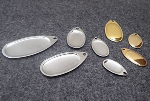 Venta Directa de Fábrica, Señuelos de Pesca, Lentejuelas, Sonido, Paquete de Cucharas Metálicas, Señuelo de Pesca Tipo Sanguijuela - Product Image 6