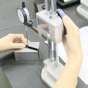 Molde de engranajes de plástico Fabricante de moldes de inyección Molde de inyección y moldeado OEM/ODM Producto doméstico de plástico POM personalizado - Product Image 5