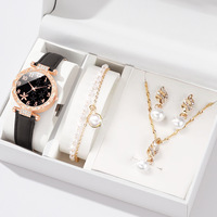 Coffret Cadeau 5 Pièces pour Femme : Montre à Quartz, Bracelet de Perles, Collier, Boucles d'Oreilles – Idéal pour Baby Shower, Cadeau de Naissance, Anniversaire de Fille, Faveur de Fête