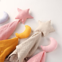 Vente en gros de jolies serviettes apaisantes pour bébé, bavoir, peluche lapin, hochet, couverture en mousseline de coton pour nourrissons, jouet en peluche lapin