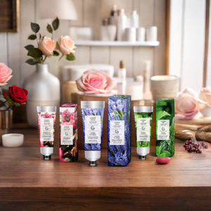 Lozione per il <span class=keywords><strong>corpo</strong></span> alla lavanda rosa del marchio privato delle donne OEM con <span class=keywords><strong>crema</strong></span> nutriente per la cura della pelle con profumo di perle di acido kojico al burro di karité - Product Image 5