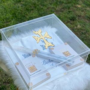 Caja de <span class=keywords><strong>bautizo</strong></span> de acrílico transparente con tapa Caja de recuerdo de bautismo personalizada Estuche de memoria de bebé a prueba de polvo <span class=keywords><strong>para</strong></span> <span class=keywords><strong>bautizo</strong></span> de bebé - Product Image 4