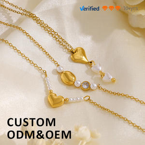 Оптовая продажа: Новое ожерелье-чокер с жемчужным кулоном в форме сердца, покрытое 18-каратным золотом, из титановой стали; Элегантное женское ожерелье оптом - Product Image 1