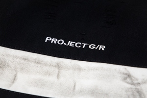 <span class=keywords><strong>T</strong></span>-shirt a Maniche Lunghe di Alta Qualità Marca <span class=keywords><strong>Y</strong></span>/PROJECT per Uomo, Polo Bianca a Righe Personalizzata di Design alla Moda - Product Image 5