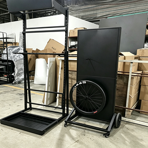 Présentoir sur pied en métal personnalisé pour roues de <span class=keywords><strong>vélo</strong></span>, support commercial pour jantes de <span class=keywords><strong>vélo</strong></span> pour magasins de détail - Product Image 2